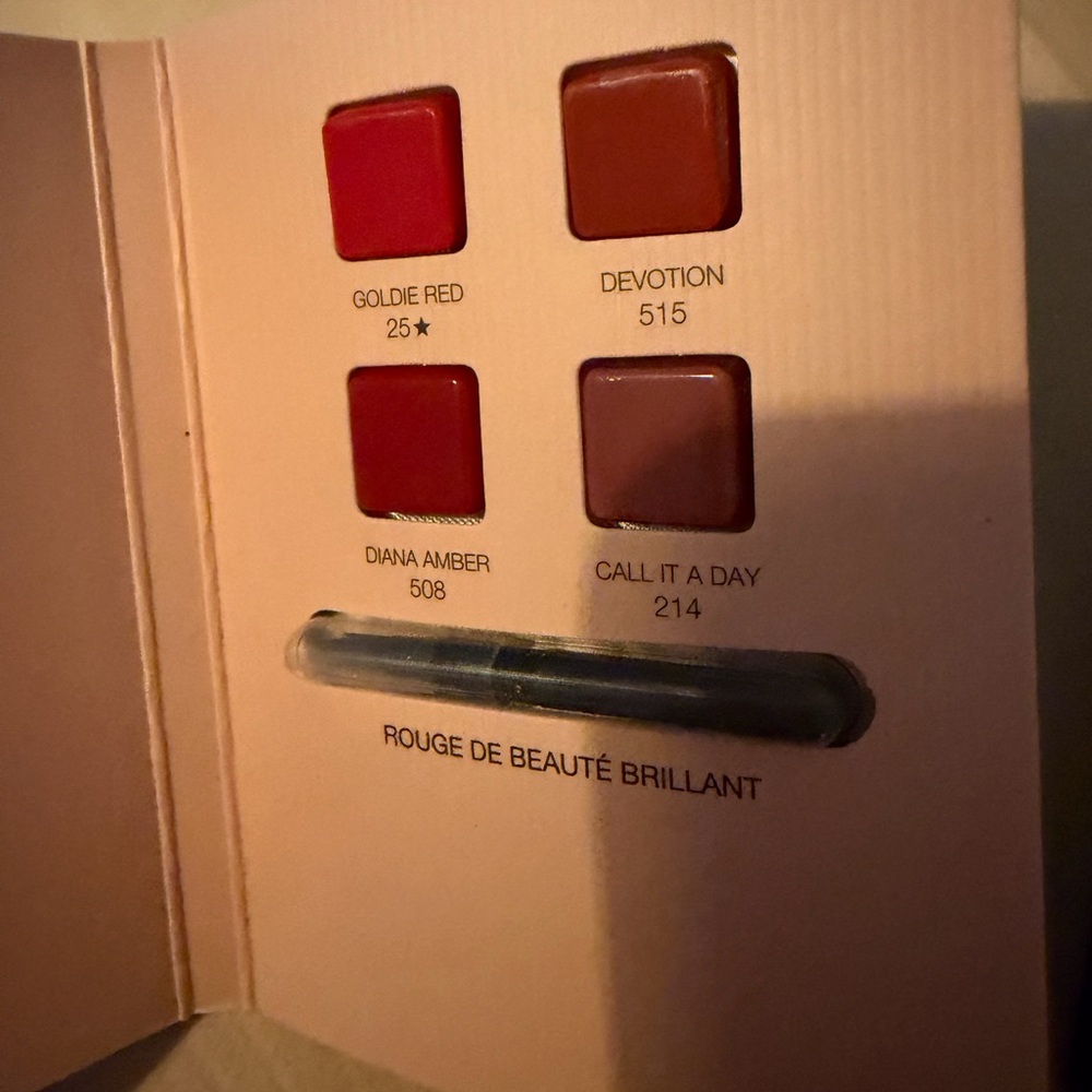Gucci Rouge de Beauté Brillant Lipstick /Mascara set - Picture 2 of 3